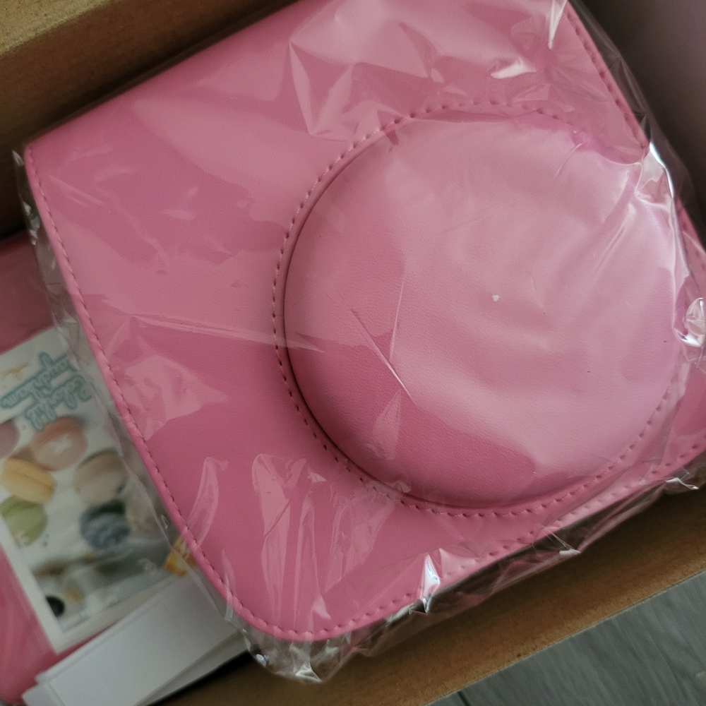 Mini Accessories Camera Box - Picture 7 of 11